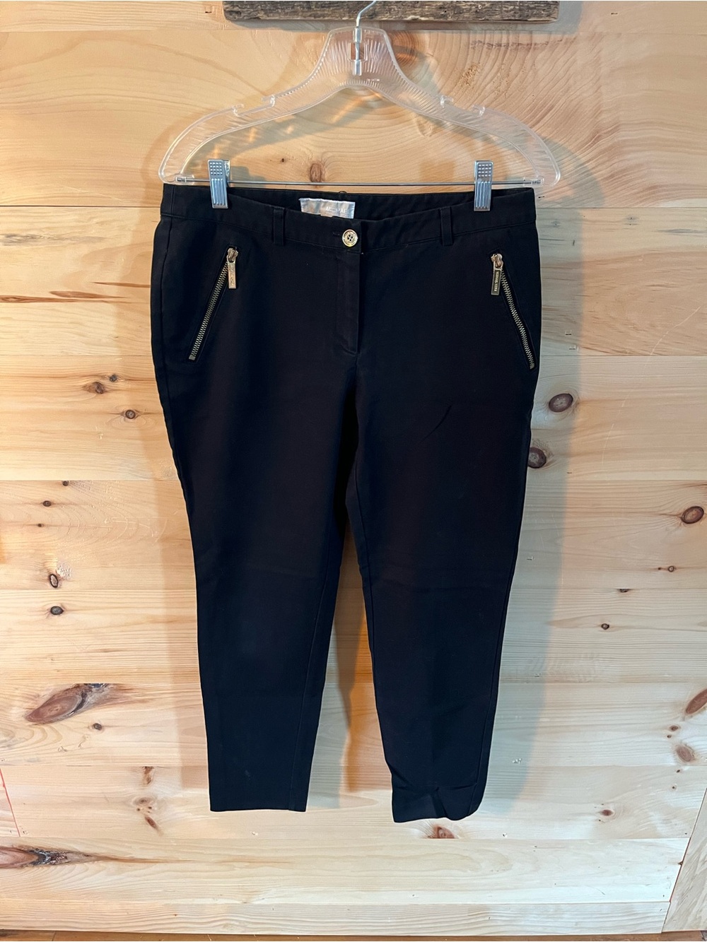 Michael Kors Women’s Black Pants with Gold Zipper Accents Size 6